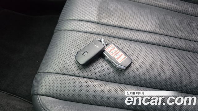 Kia K8 2022 — photo 18
