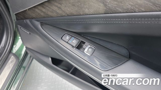 Kia K8 2022 — photo 19