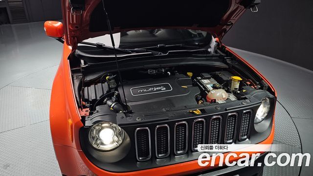 Jeep Renegade 2015 — photo 6