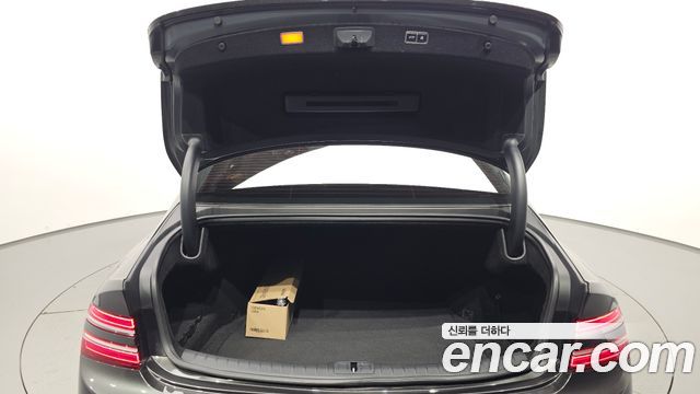 Genesis G80 2025 — photo 32