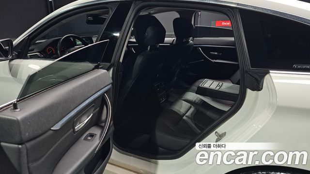 BMW 4-Series 2017 — photo 12