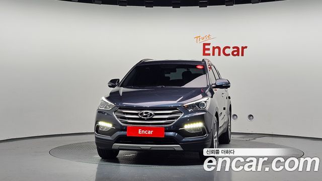 Hyundai Santafe 2016 — photo 3