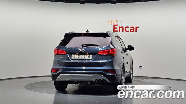 Hyundai Santafe 2016 — photo 4