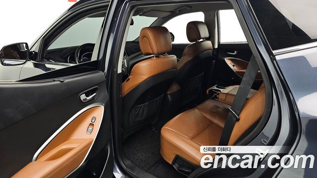 Hyundai Santafe 2016 — photo 16