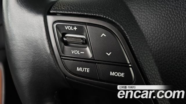 Hyundai Santafe 2016 — photo 28