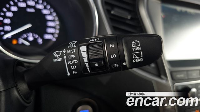 Hyundai Santafe 2016 — photo 31