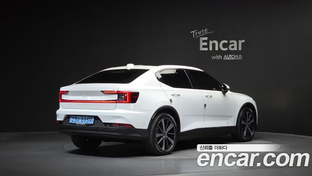 Polestar Polestar 2 2022 — photo 2
