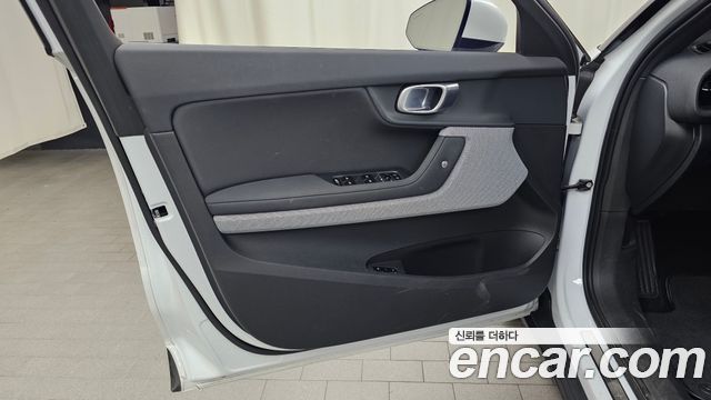 Polestar Polestar 2 2022 — photo 14