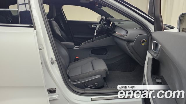 Polestar Polestar 2 2022 — photo 16