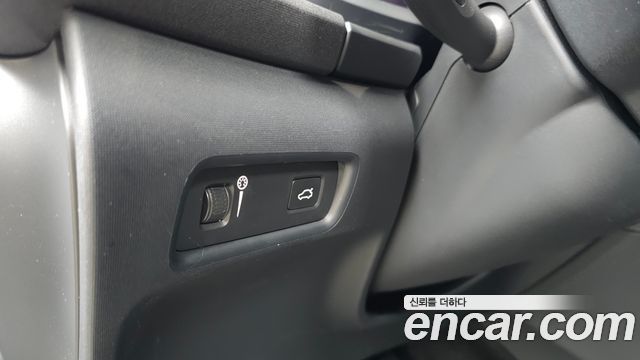 Polestar Polestar 2 2022 — photo 28