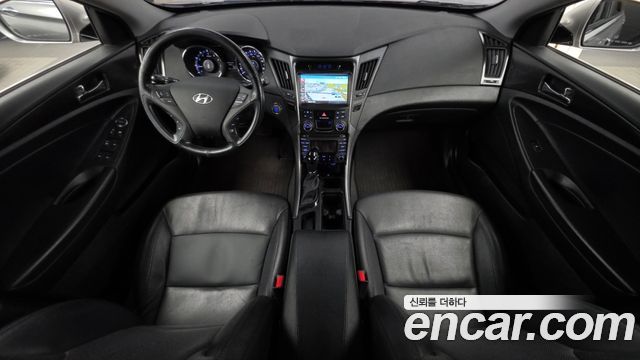 Hyundai Sonata 2013 — photo 10