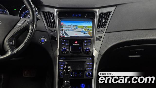 Hyundai Sonata 2013 — photo 20
