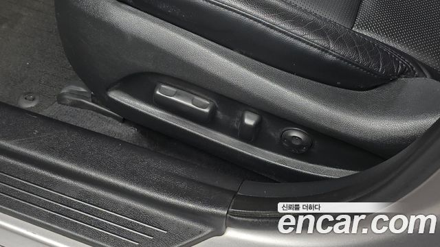 Hyundai Sonata 2013 — photo 23
