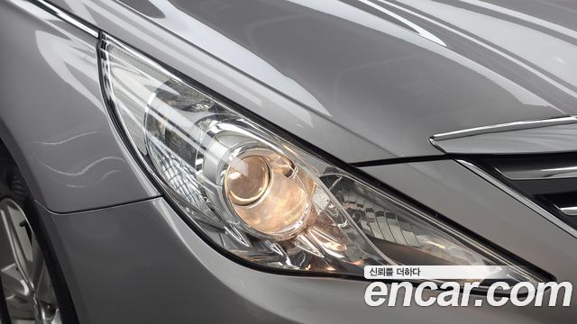 Hyundai Sonata 2013 — photo 8