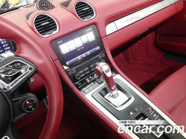 Porsche 718 2021 — photo 12