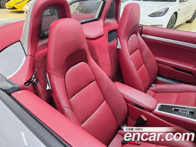 Porsche 718 2021 — photo 19