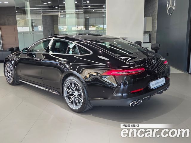 Mercedes-Benz AMG GT 2026 — photo 2
