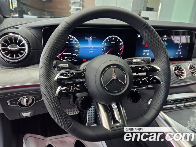 Mercedes-Benz AMG GT 2026 — photo 9