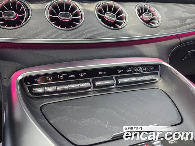 Mercedes-Benz AMG GT 2026 — photo 18