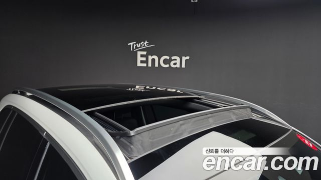 Mercedes-Benz EQB 2022 — photo 30