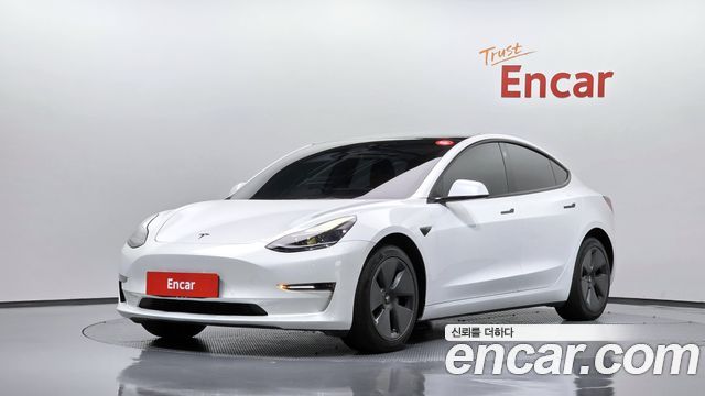 Tesla Model 3 2022 — photo 1