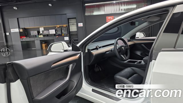 Tesla Model 3 2022 — photo 13