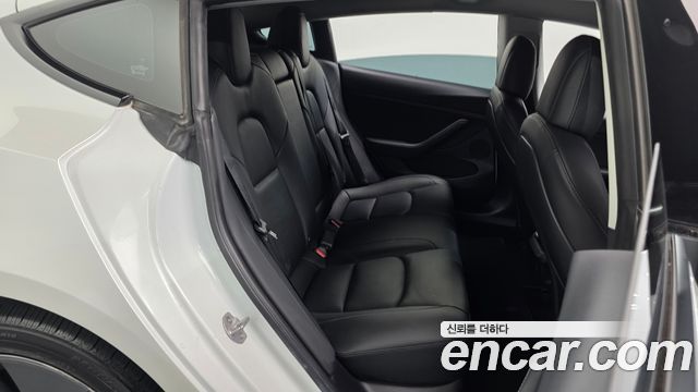 Tesla Model 3 2022 — photo 17