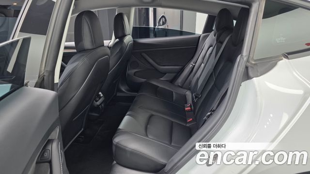 Tesla Model 3 2022 — photo 18