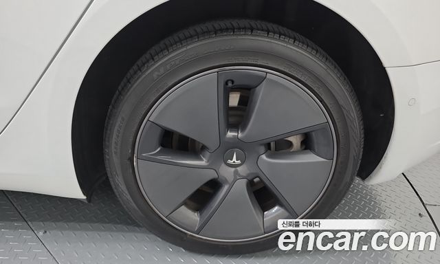 Tesla Model 3 2022 — photo 7