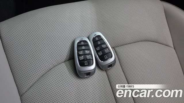 Hyundai Sonata 2023 — photo 22