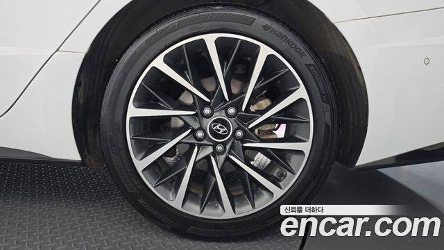 Hyundai Sonata 2023 — photo 7