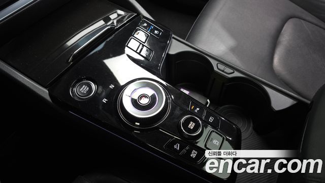 Kia Sportage 2022 — photo 9
