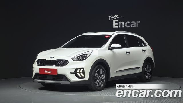 Kia Niro 2020 — photo 1