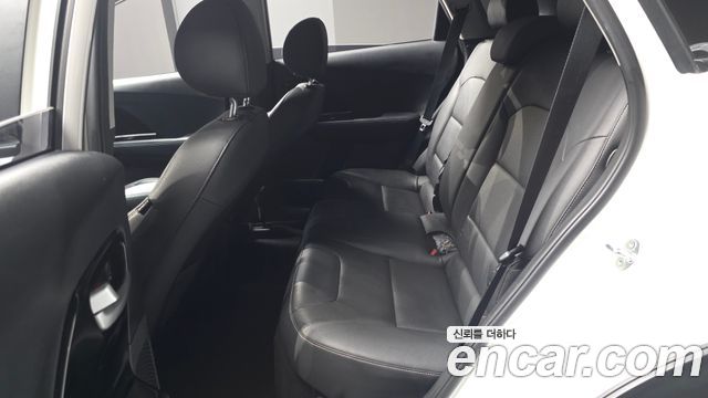 Kia Niro 2020 — photo 17