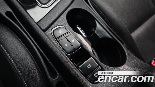 Kia Niro 2020 — photo 23