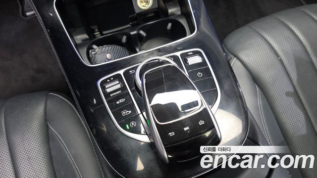 Mercedes-Benz E-Class 2017 — photo 34