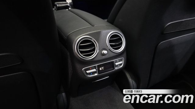 Mercedes-Benz E-Class 2017 — photo 36