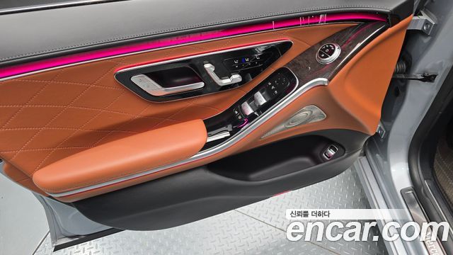 Mercedes-Benz S-Class 2021 — photo 14