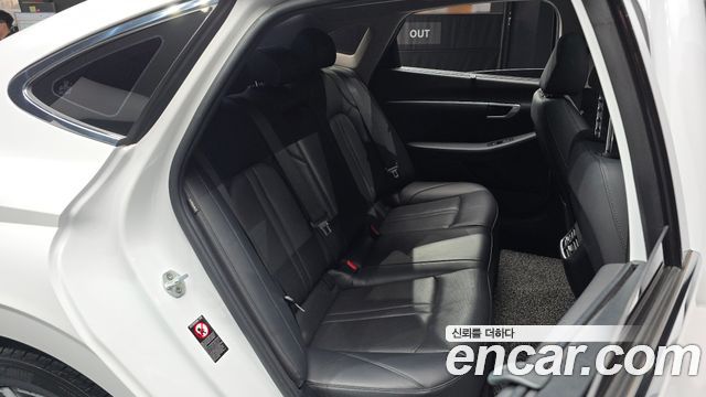Hyundai Sonata 2020 — photo 11