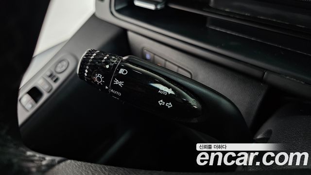 Hyundai Staria 2025 — photo 29