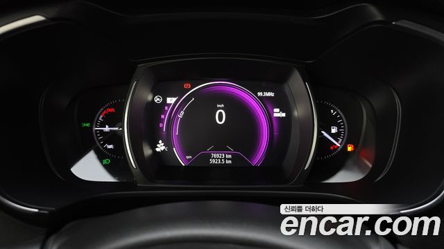 Renault Korea QM6 2018 — photo 11
