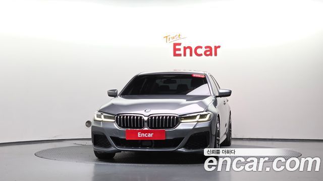 BMW 5-Series 2023 — photo 3