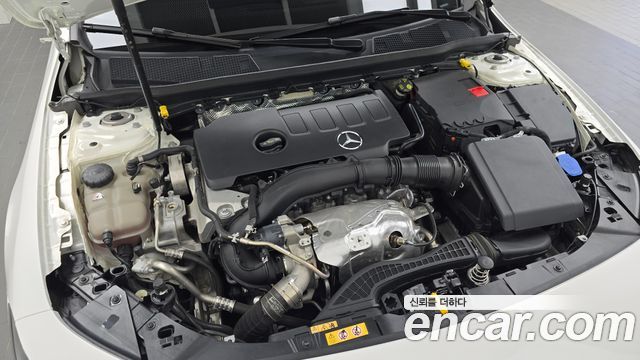 Mercedes-Benz CLA-Class 2023 — photo 6