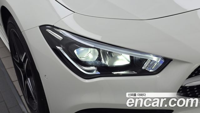 Mercedes-Benz CLA-Class 2023 — photo 8