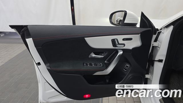 Mercedes-Benz CLA-Class 2023 — photo 14