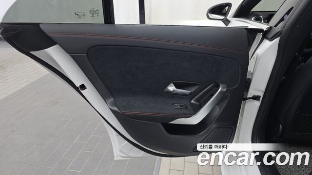 Mercedes-Benz CLA-Class 2023 — photo 15