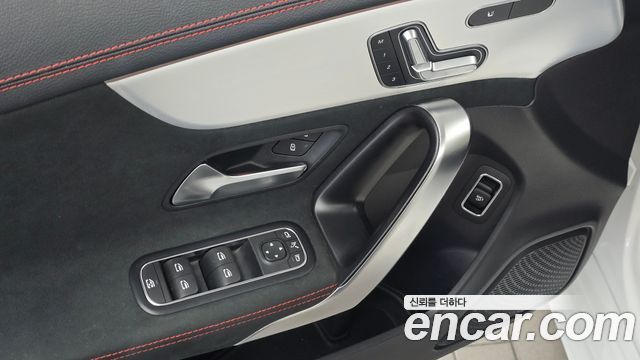 Mercedes-Benz CLA-Class 2023 — photo 28
