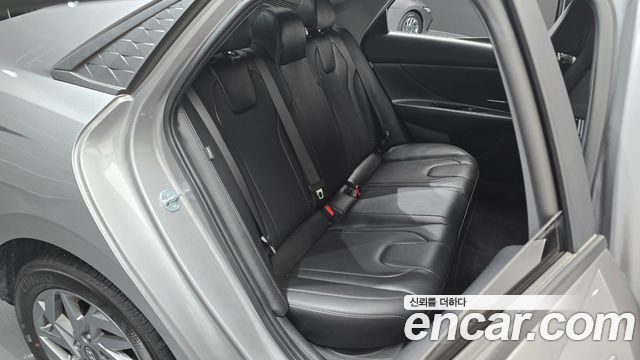 Hyundai AVANTE 2024 — photo 13