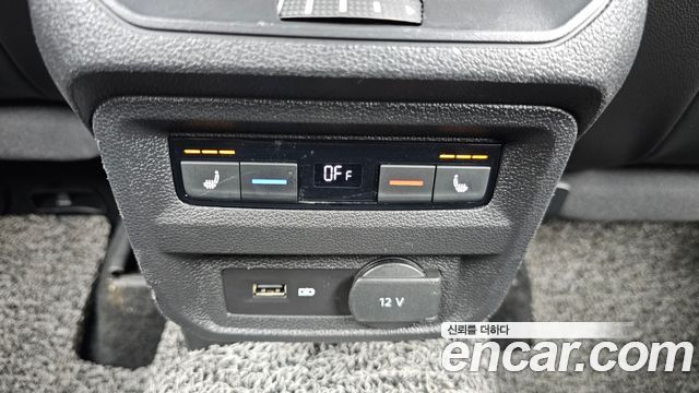 Volkswagen Tiguan 2018 — photo 31
