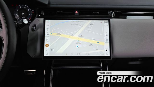 Land Rover Range Rover Velar 2026 — photo 20